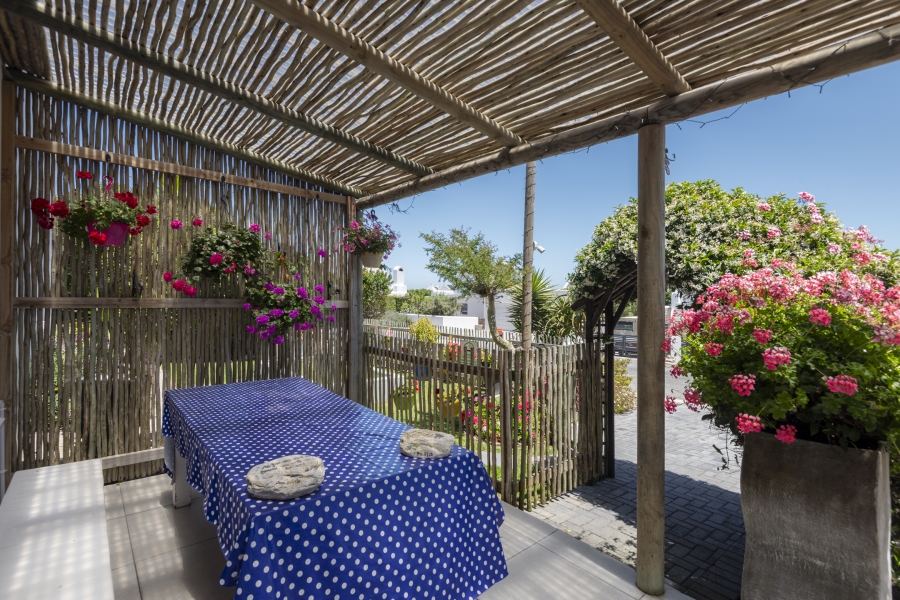 7 Bedroom Property for Sale in Jacobsbaai Western Cape